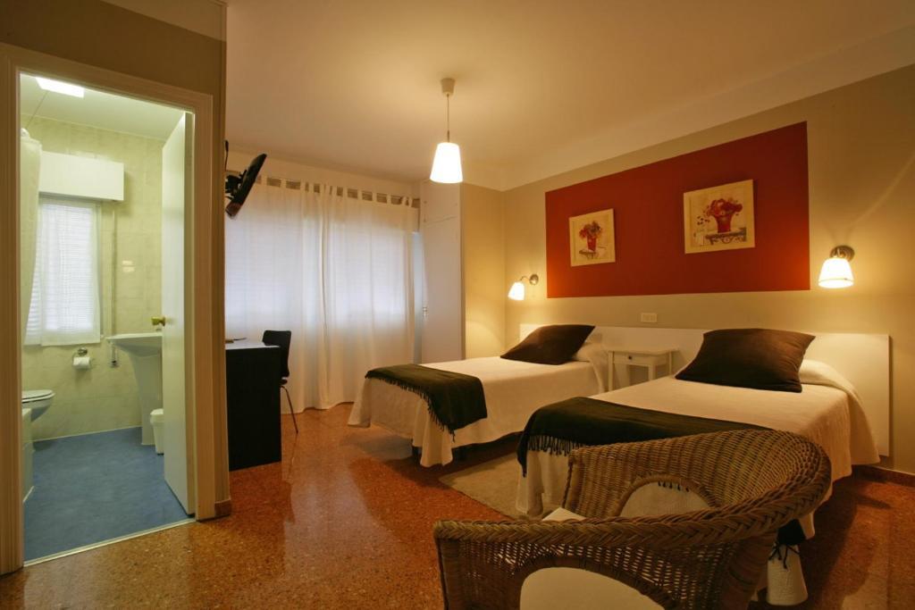 Hotel Casa Junco Рибадедева Номер фото