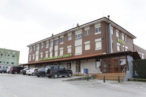 Hotel Casa Junco Рибадедева Экстерьер фото